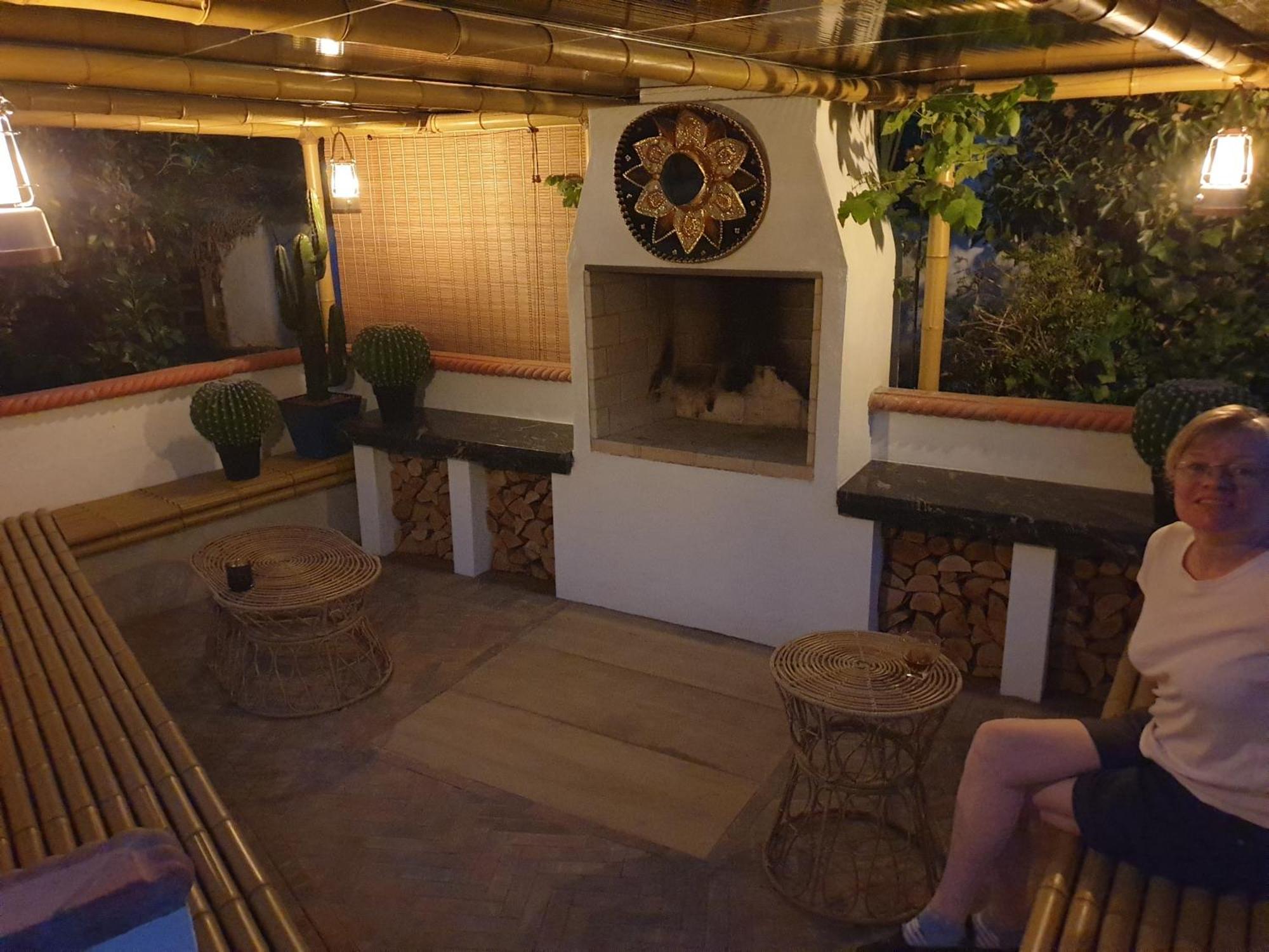 Couette-café Area Close To Leeds Centre Leeds (West Yorkshire)